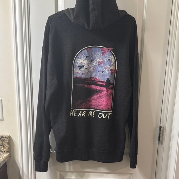 Hunter Hayes Hear Me Out Dark Gray Graphic Hoodie in Size Large - Picture 4 of 8